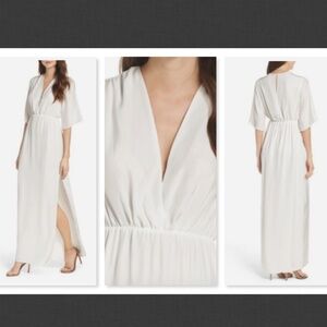 NEW $336 Natalie Deayala Collection Flutter Sleeve Silk Gown Size M